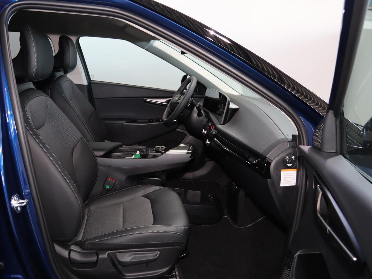 KIA EV6 Light Edition 63 kWh Kia EV6 Light Edition 63.0kWh Elektromotor 125kW (A)