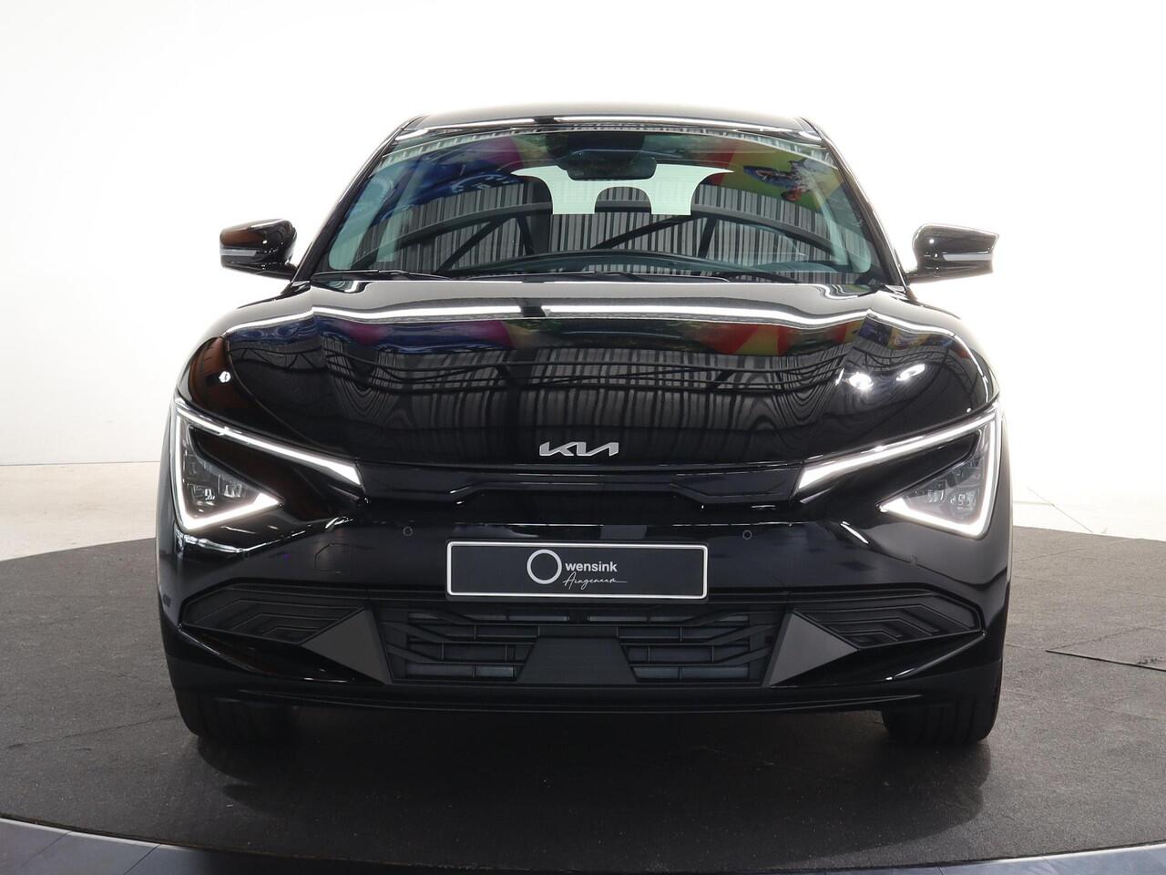 KIA EV6 Light Edition 63 kWh Kia EV6 Light Edition 63.0kWh Elektromotor 125kW (A)