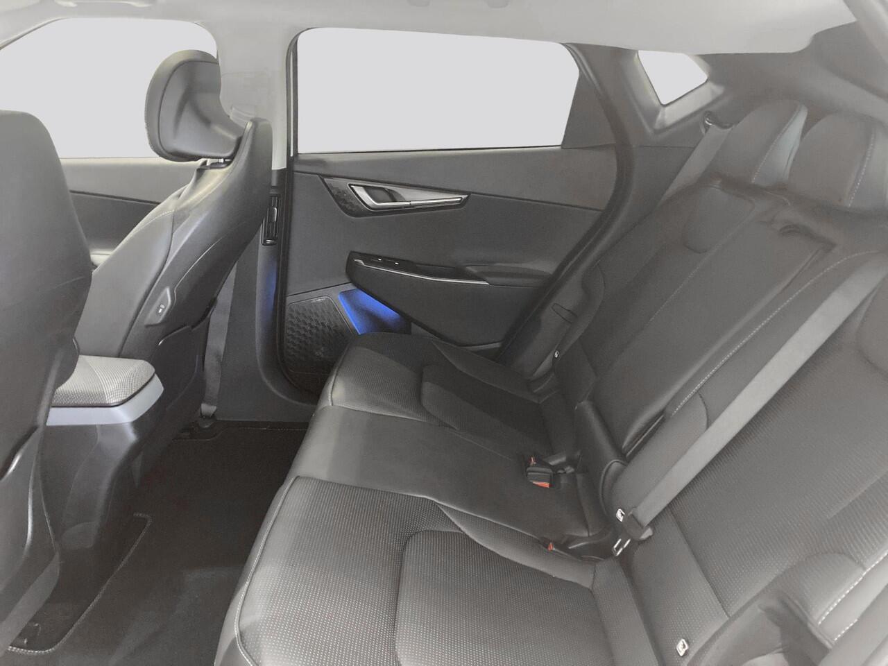 KIA EV6 Plus Advanced 84 kWh | Meridian Sound system | Dodehoekcamera | Warmtepomp | Stoelventilatie | Achteruitrijcamera| Stoelverwarming |