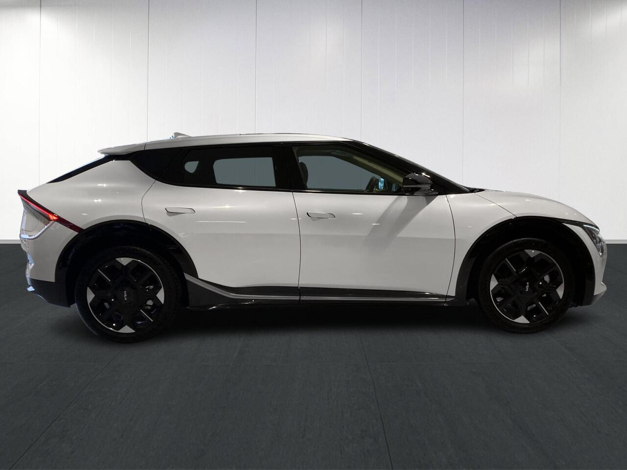 KIA EV6 Plus Advanced 84 kWh | Meridian Sound system | Dodehoekcamera | Warmtepomp | Stoelventilatie | Achteruitrijcamera| Stoelverwarming |