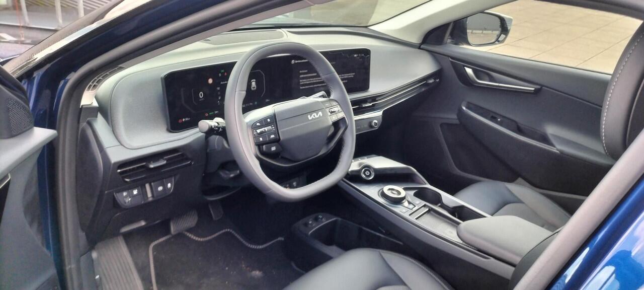 KIA EV6 Light Edition 63 kWh Stoel + Stuur verwarming / Navigatie / Camera