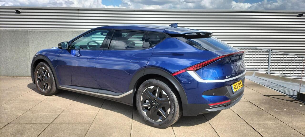 KIA EV6 Light Edition 63 kWh Stoel + Stuur verwarming / Navigatie / Camera
