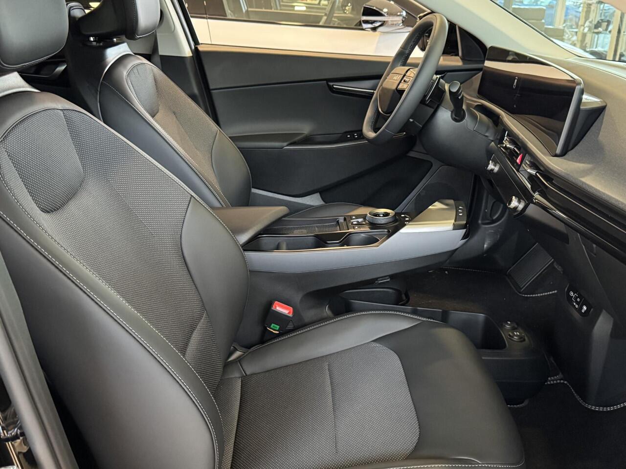 KIA EV6 Light Edition 63 kWh VOORRAAD AUTO DIRECT RIJDEN!! 17% Bijtelling!!