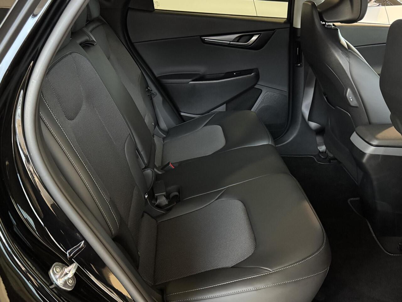 KIA EV6 Light Edition 63 kWh VOORRAAD AUTO DIRECT RIJDEN!! 17% Bijtelling!!