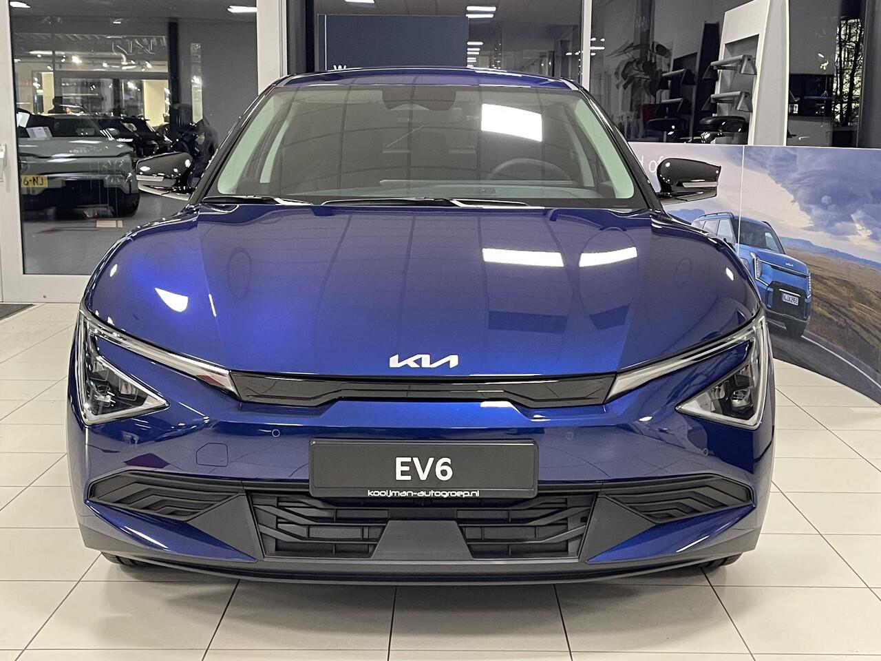 KIA EV6 Light Edition 63 kWh Parkeersensoren V+A | Navigatie | 800 Volt | Stoel-stuurverwarming