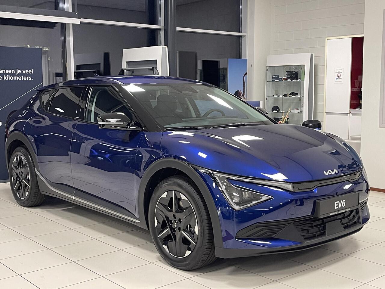 KIA EV6 Light Edition 63 kWh Parkeersensoren V+A | Navigatie | 800 Volt | Stoel-stuurverwarming