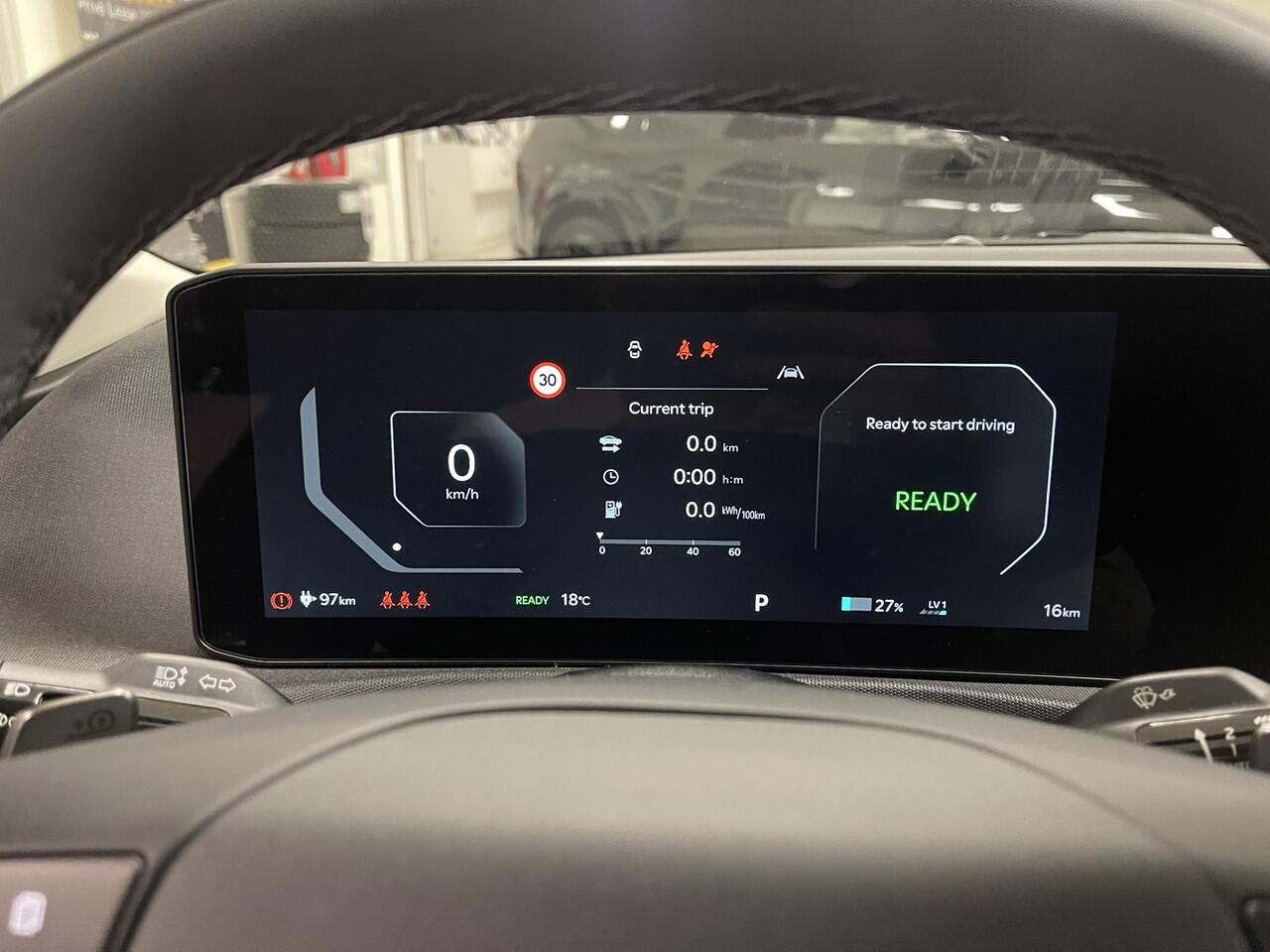 KIA EV6 Light Edition 63 kWh Parkeersensoren V+A | Navigatie | 800 Volt | Stoel-stuurverwarming