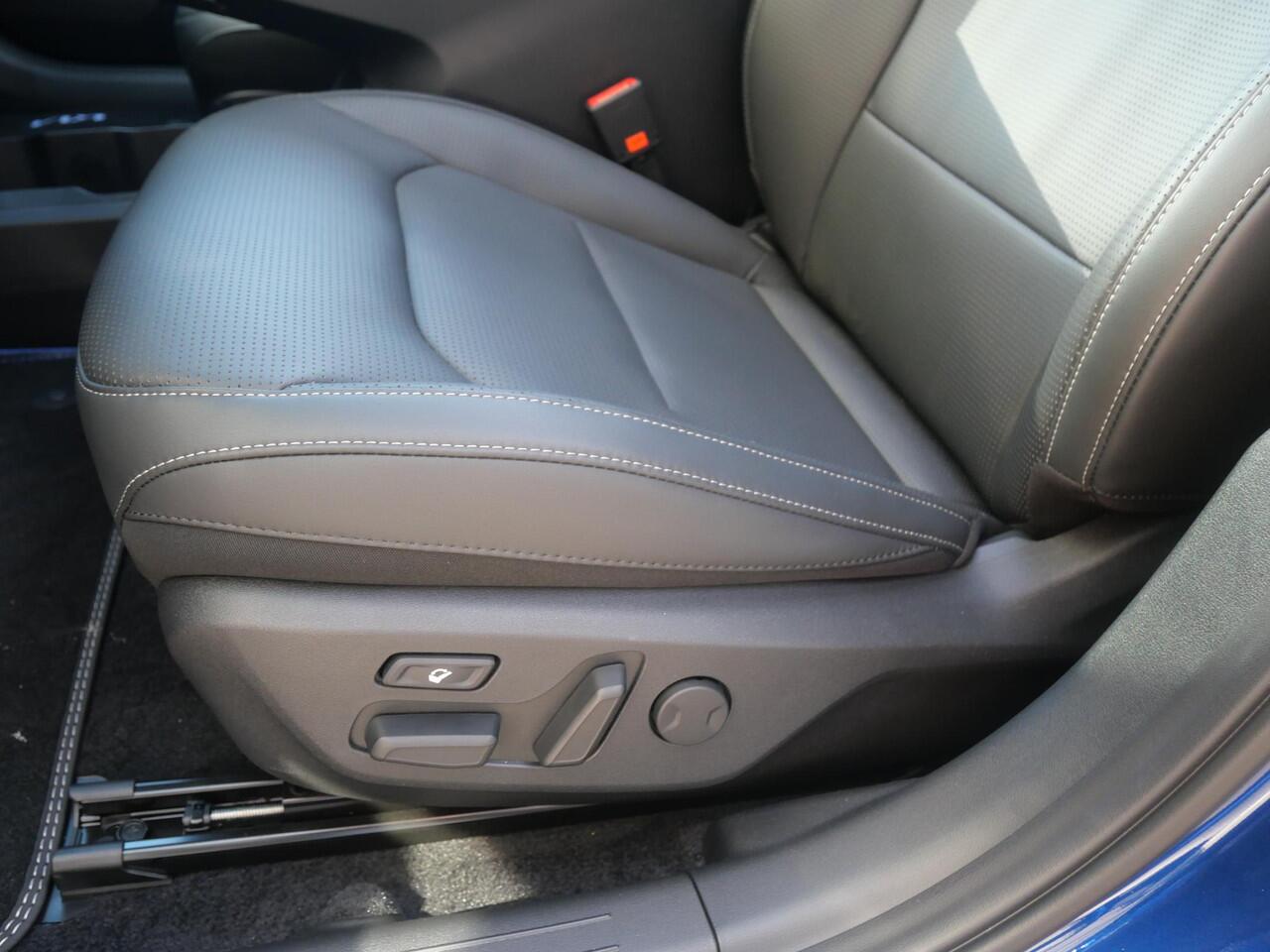 KIA EV6 Plus Advanced 84 kWh | SNEL LEVERBAAR | Schuifkantel dak | Stoel en stuurverwarming | Dode hoek assistentie |