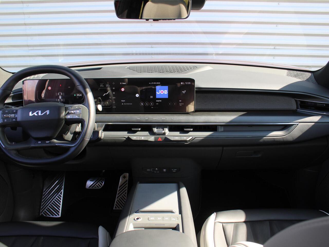 KIA EV9 GT-Line AWD 99.8 kWh | 7-zits | Stoelverwarming/ventilatie v+a | Camera rondom | Pano dak | HUD | Leer | 21" LM | 17% bijtelling |