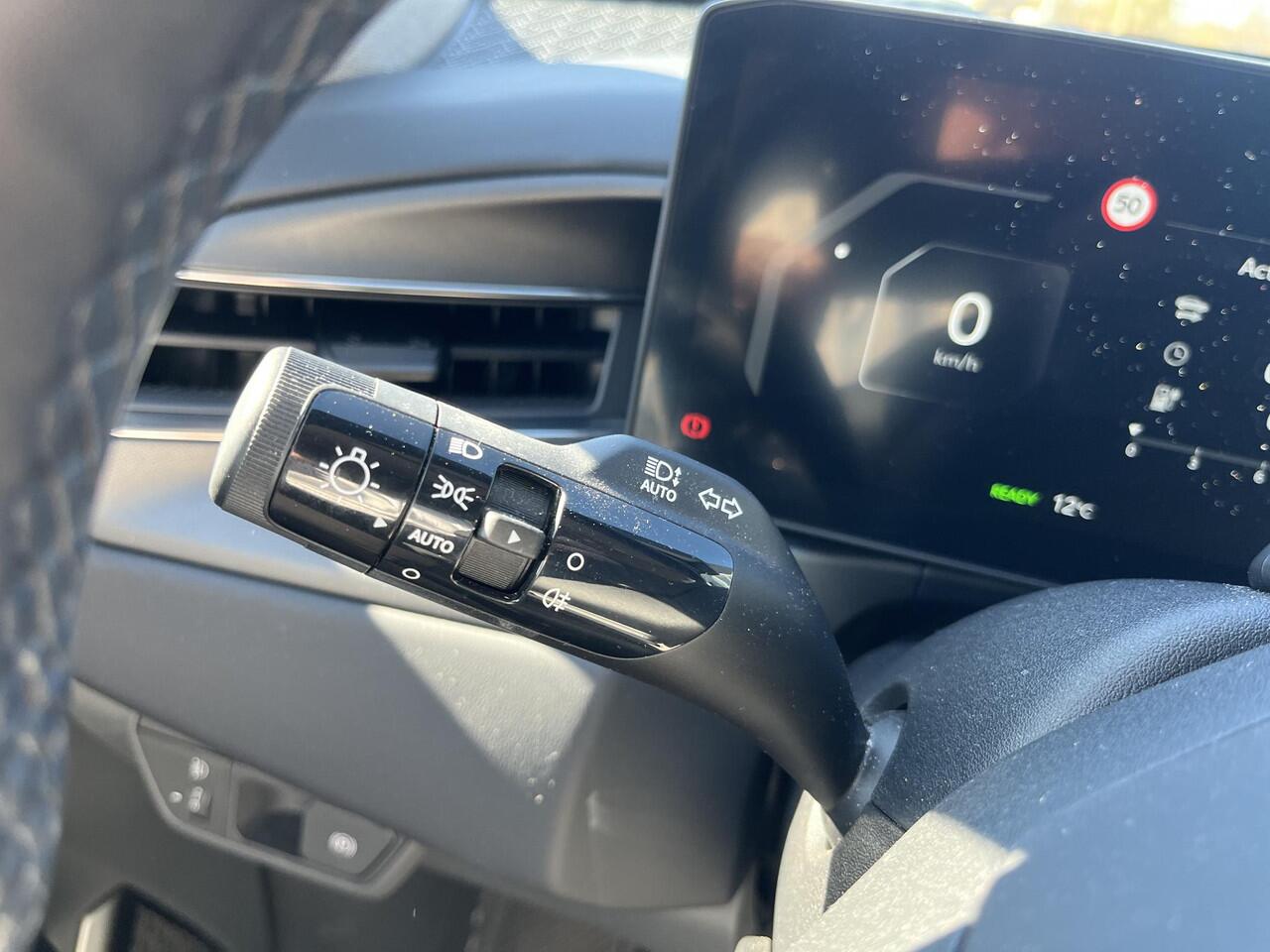 KIA EV9 Launch Edition 99.8 kWh Cruise control|achteruitrij camera|navigatie|Apple CarPlay/Android Auto|Lmv|7 zits