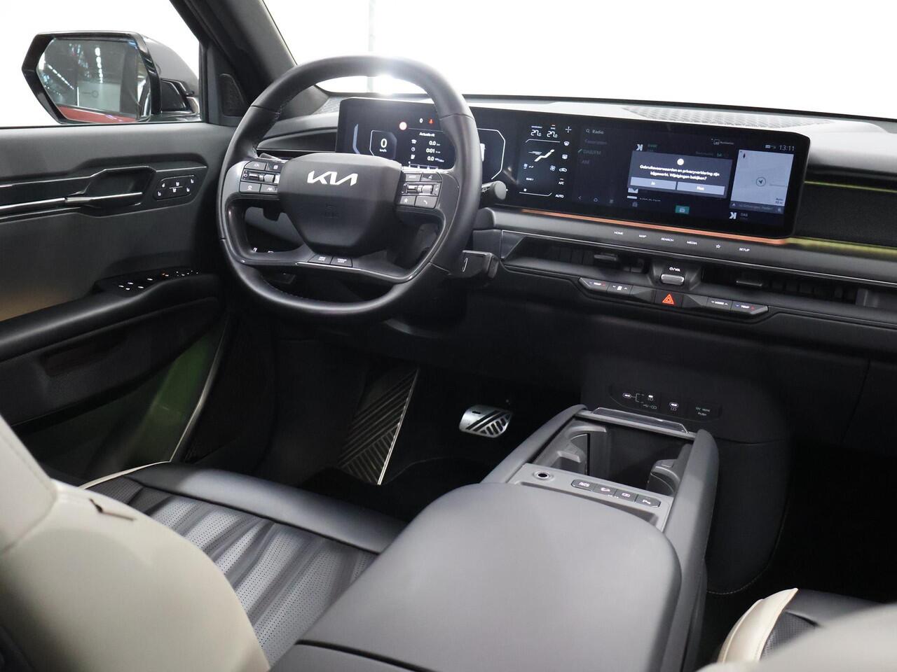 KIA EV9 GT-Line AWD 99.8 kWh | Trekhaak | 7 Persoons | 360 Camera | Stoel Massage | Stoelverwarming Stoelverkoeling Voor + Achter | Dubbel Panoramadak | Meridian audio |