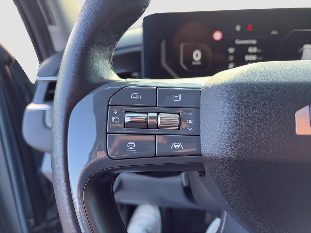 KIA EV9 Plus 99.8 kWh Navigatie | 360-camera | Apple Carplay / Android Auto | Heads-up | Meridian Soundsystem | Stoelverkoeling & Verwarming |