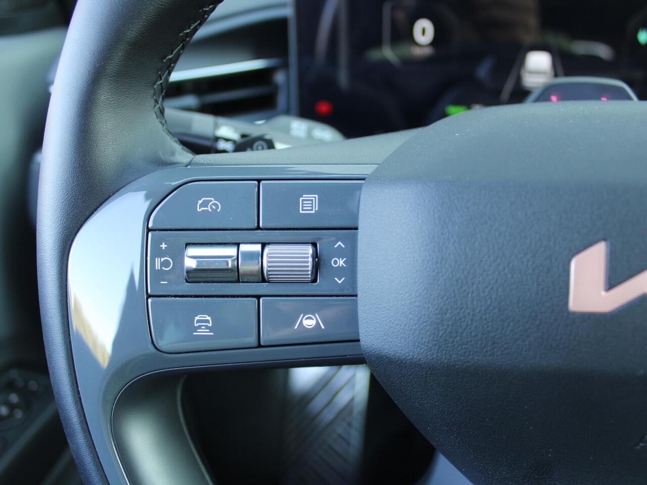 KIA EV9 GT-Line AWD 99.8 kWh | 7-zits | Stoelverwarming/ventilatie v+a | Camera rondom | Pano dak | HUD | Leer | 21" LM |