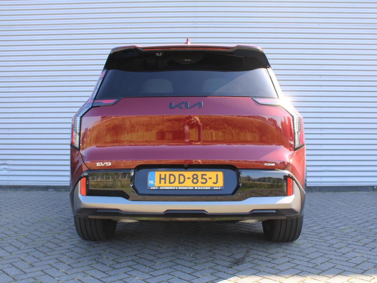 KIA EV9 GT-Line AWD 99.8 kWh | 7-zits | Stoelverwarming/ventilatie v+a | Camera rondom | Pano dak | HUD | Leer | 21" LM |