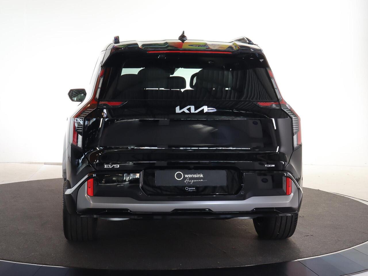 KIA EV9 GT-Line AWD 99.8 kWh | Panoramaschuifdak | LED-matrix | Head-up | Meridian premium sound | Stoelverwarming/ventilatie | 360°-camera |