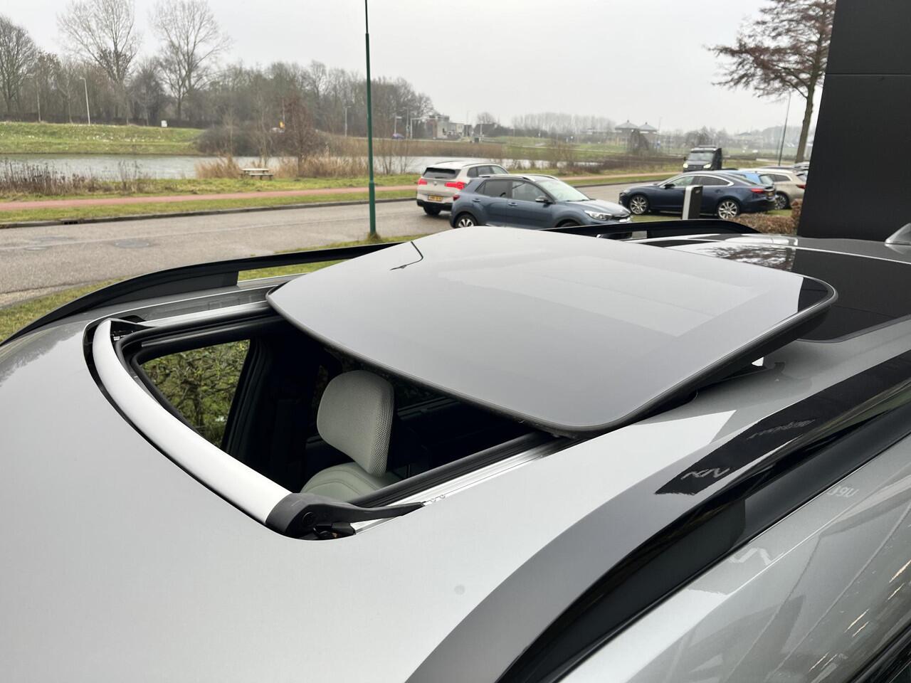 KIA EV9 GT-Line AWD 99.8 kWh Demo Korting, Meest Complete Versie!, Schuif/Kanteldak, AWD, Massagestoel, Enz...