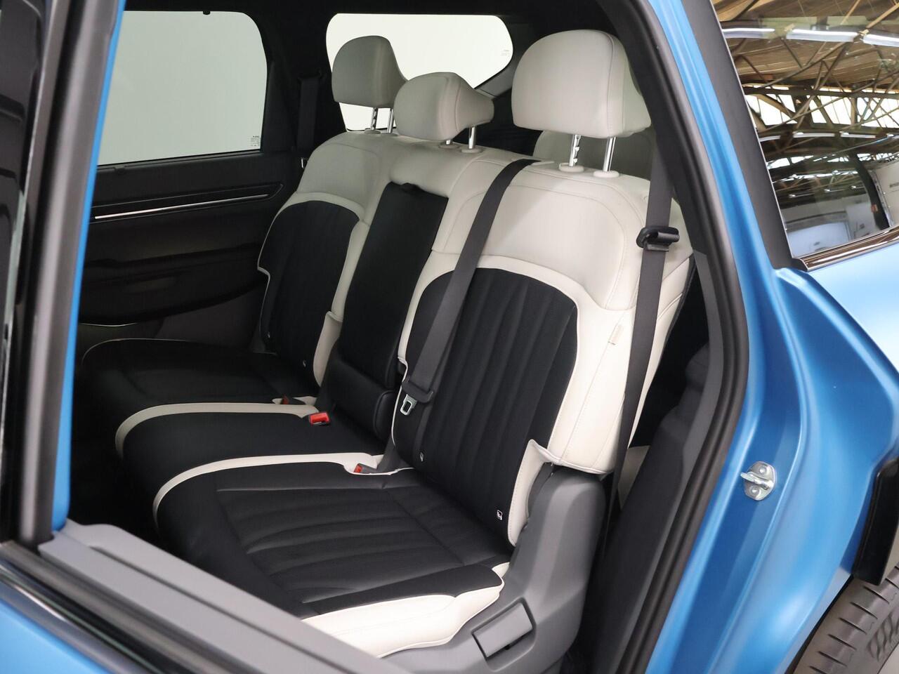 KIA EV9 Launch Edition GT-Line AWD 99.8 kWh | 7 Persoons | 360 Camera | Stoel Massage | Stoelverwarming Stoelverkoeling Voor + Achter | Dubbel Panoramadak | Meridian audio |