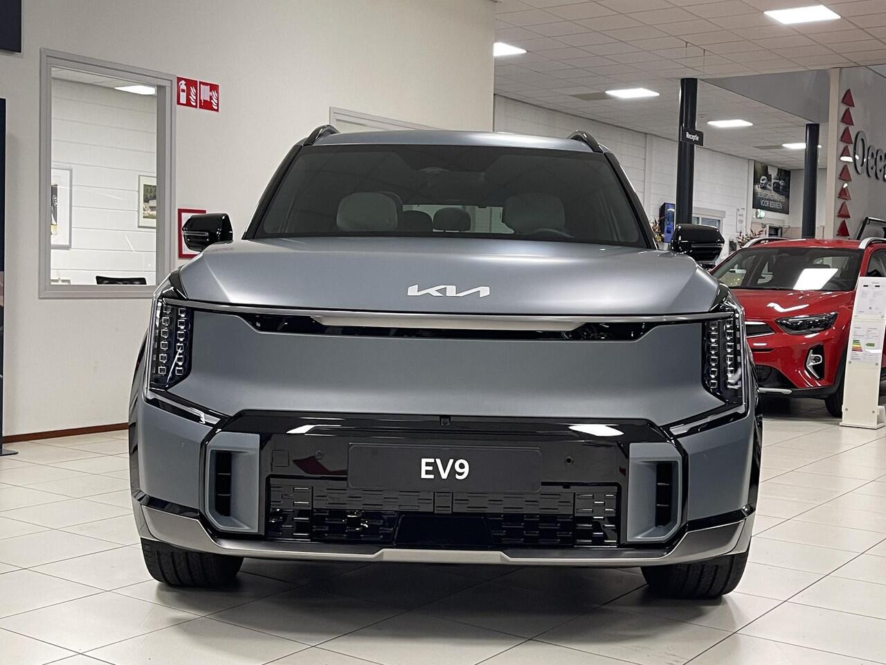 KIA EV9 GT-Line AWD 99.8 kWh Direct Leverbaar | MATTE ICEBERG GREEN | Actieprijs rijklaar ¤. 76.485,= Prijs inclusief alle lopende Kia Acties