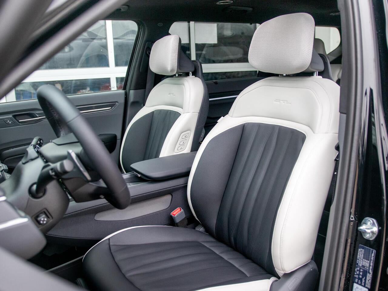 KIA EV9 GT-Line AWD 99.8 kWh | Levering uit voorraad | 7-Pers. | 21" | Head-Up | Stoel-/Stuurverwarming | Premium Audio | Schuif-/kanteldak | Adapt. Cruise | Navi