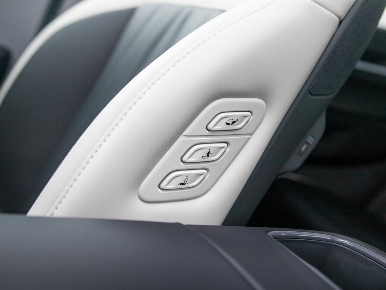 KIA EV9 GT-Line AWD 99.8 kWh | Levering uit voorraad | 7-Pers. | 21" | Head-Up | Stoel-/Stuurverwarming | Premium Audio | Schuif-/kanteldak | Adapt. Cruise | Navi