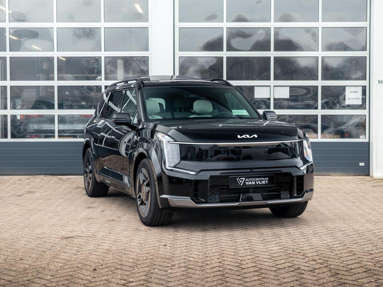 KIA EV9 GT-Line AWD 99.8 kWh | Levering uit voorraad | 7-Pers. | 21" | Head-Up | Stoel-/Stuurverwarming | Premium Audio | Schuif-/kanteldak | Adapt. Cruise | Navi