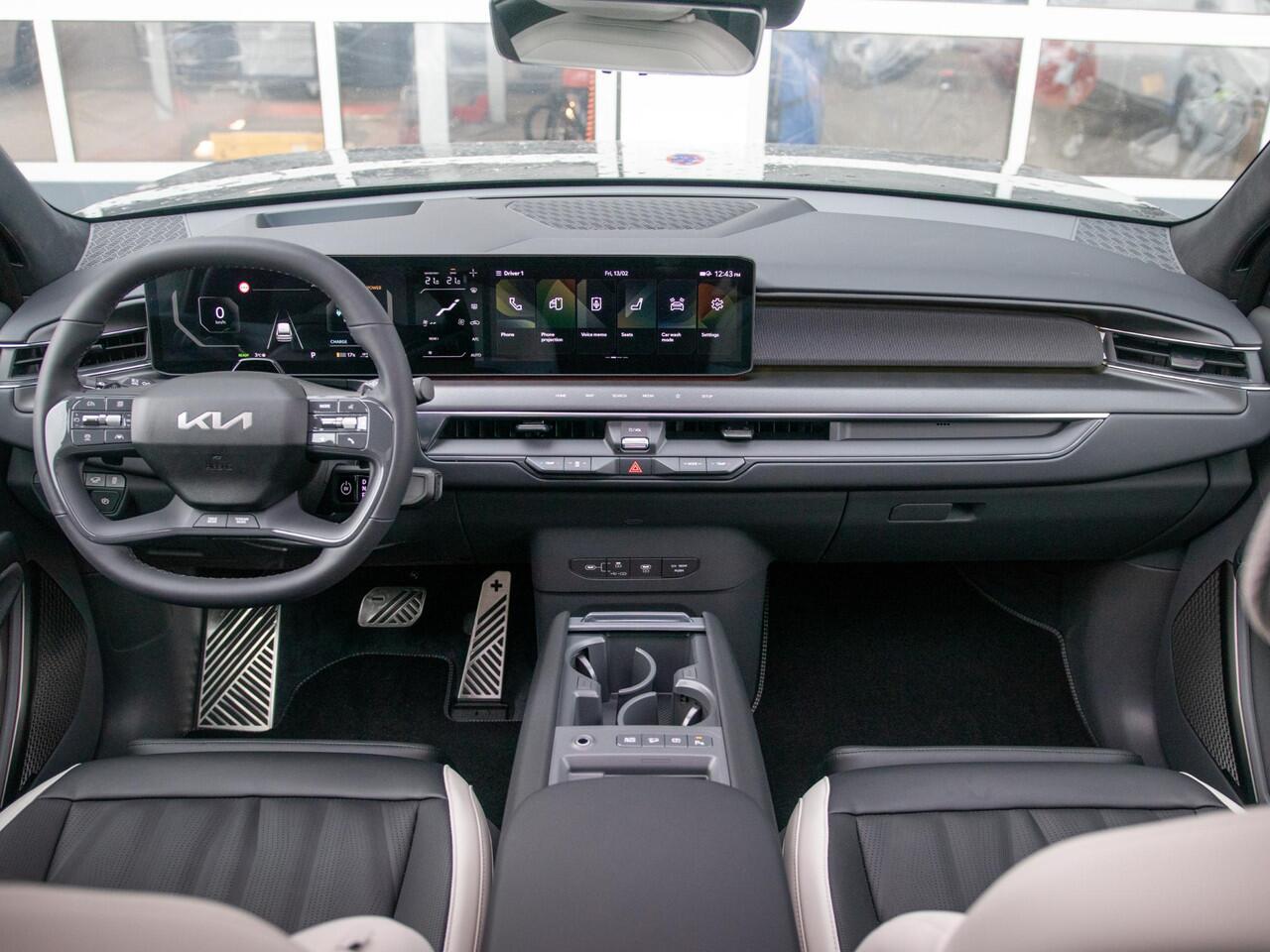 KIA EV9 GT-Line AWD 99.8 kWh | Levering uit voorraad | 7-Pers. | 21" | Head-Up | Stoel-/Stuurverwarming | Premium Audio | Schuif-/kanteldak | Adapt. Cruise | Navi