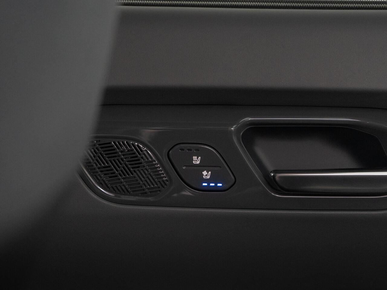 KIA EV9 GT-Line AWD 99.8 kWh | UNIEKE KLEUR | DIRECT LEVERBAAR | HUD | SCHUIFKANTEL DAK | MERIDION AUDIO | LED | LEDER