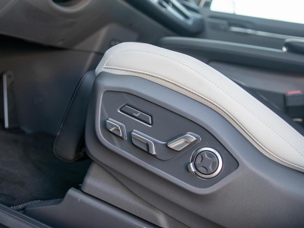 KIA EV9 GT-Line AWD 99.8 kWh | Levering uit voorraad | 7-Pers. | 21" | Head-Up | Stoel-/Stuurverwarming | Premium Audio | Schuif-/kanteldak | Adapt. Cruise | Navi