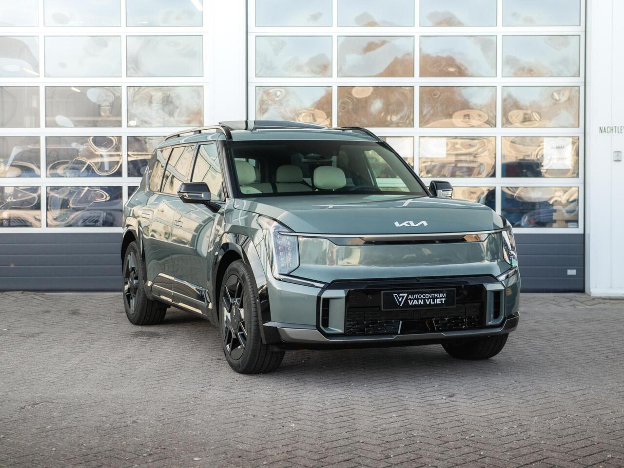 KIA EV9 GT-Line AWD 99.8 kWh | Levering uit voorraad | 7-Pers. | 21" | Head-Up | Stoel-/Stuurverwarming | Premium Audio | Schuif-/kanteldak | Adapt. Cruise | Navi