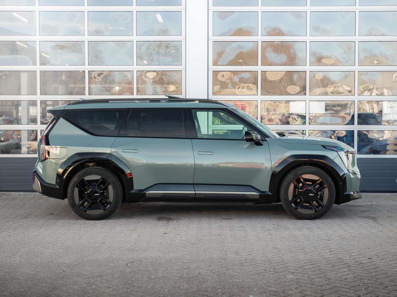 KIA EV9 GT-Line AWD 99.8 kWh | Levering uit voorraad | 7-Pers. | 21" | Head-Up | Stoel-/Stuurverwarming | Premium Audio | Schuif-/kanteldak | Adapt. Cruise | Navi