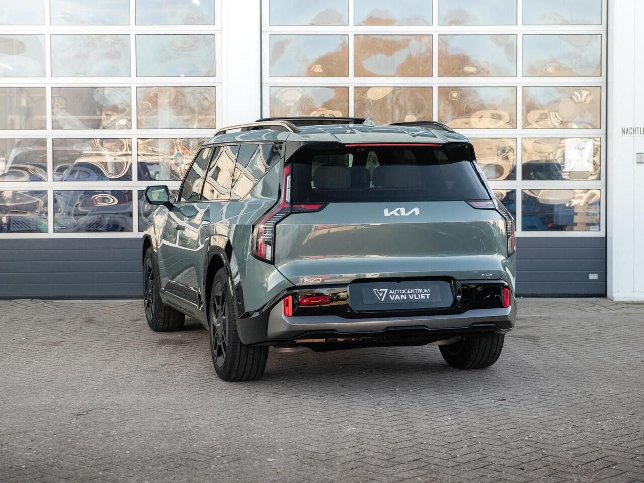 KIA EV9 GT-Line AWD 99.8 kWh | Levering uit voorraad | 7-Pers. | 21" | Head-Up | Stoel-/Stuurverwarming | Premium Audio | Schuif-/kanteldak | Adapt. Cruise | Navi