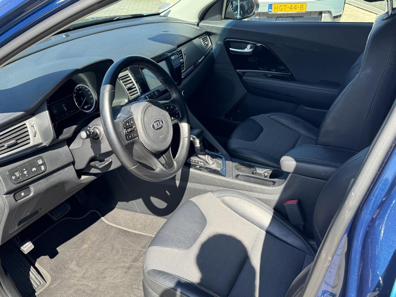 KIA Niro 1.6 GDi Hybrid DynamicLine All season|Nav