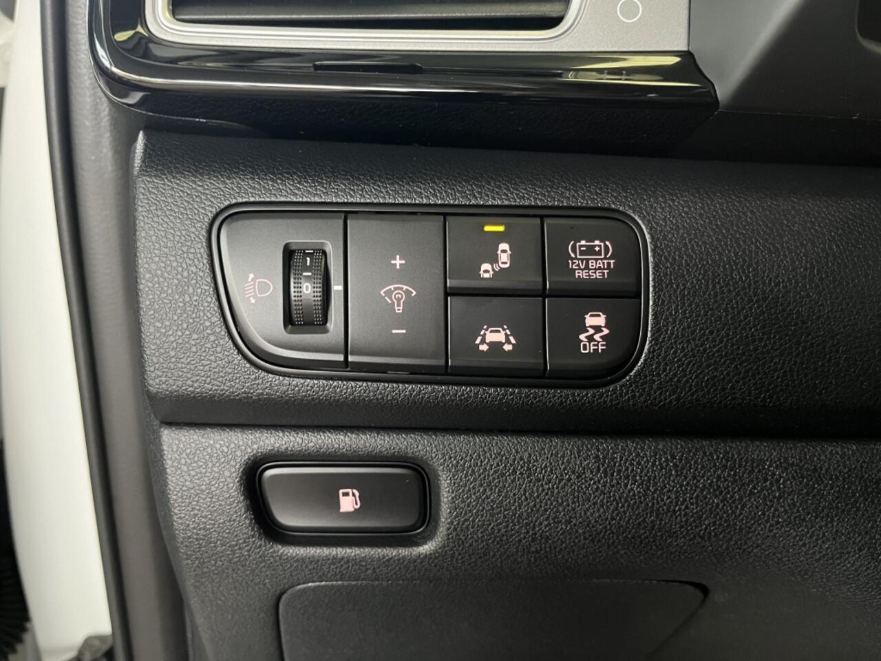 KIA Niro 1.6 GDi Hybrid ExecutiveLine | Stoel-/stuurverwarming | JBL