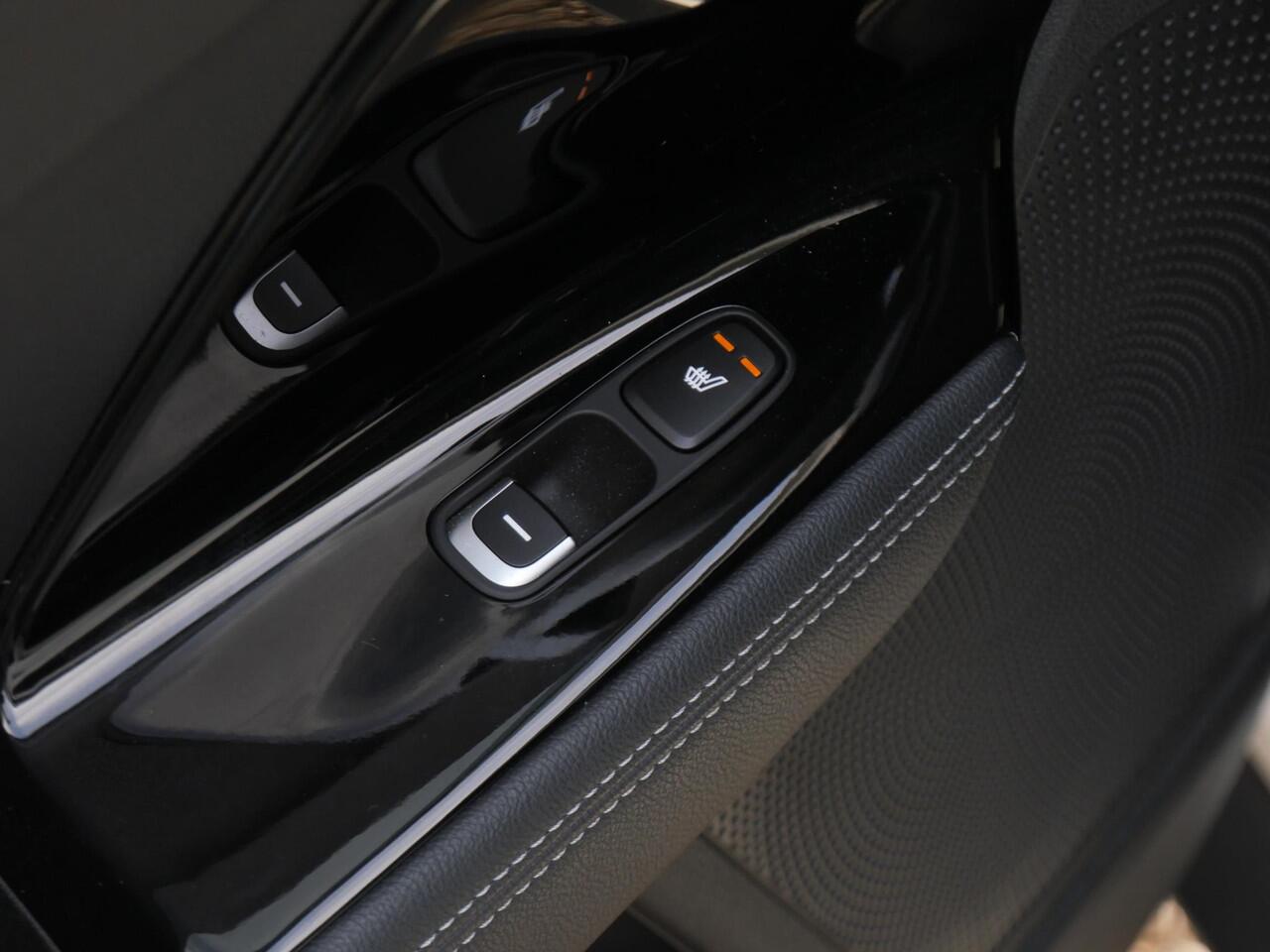 KIA Niro HYBRID EXECUTIVELINE/ LEER/ JBL/ ADAPTIVE CRUISE / NL-AUTO VAN 1STE EIGENAAR!