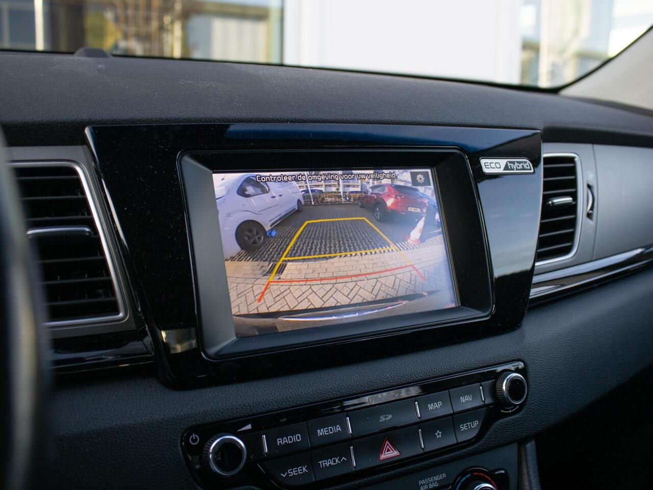 KIA Niro 1.6 GDi Hybrid DynamicLine | Trekhaak afneembaar | Navigatie | Achteruitrijcamera |