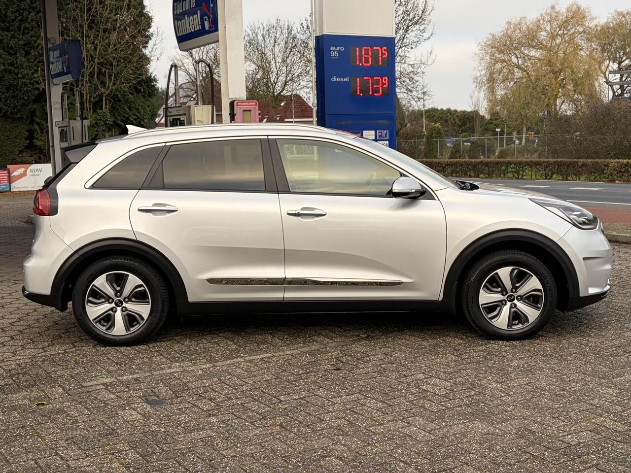 KIA Niro 1.6 GDi PHEV DynamicLine PANO | KLIMA | LEER | NAVI | BOVAG !!