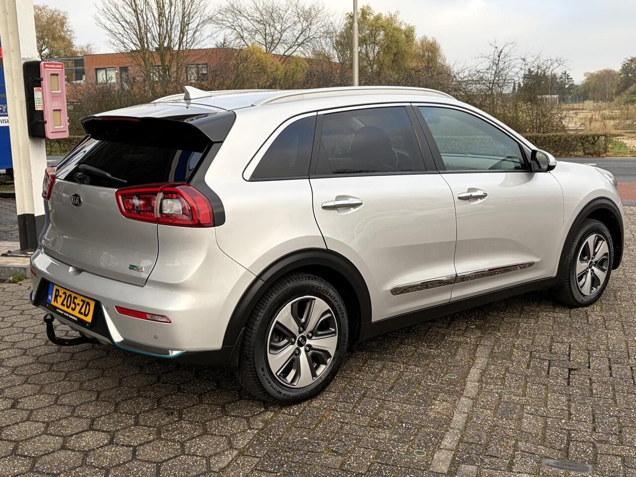 KIA Niro 1.6 GDi PHEV DynamicLine PANO | KLIMA | LEER | NAVI | BOVAG !!
