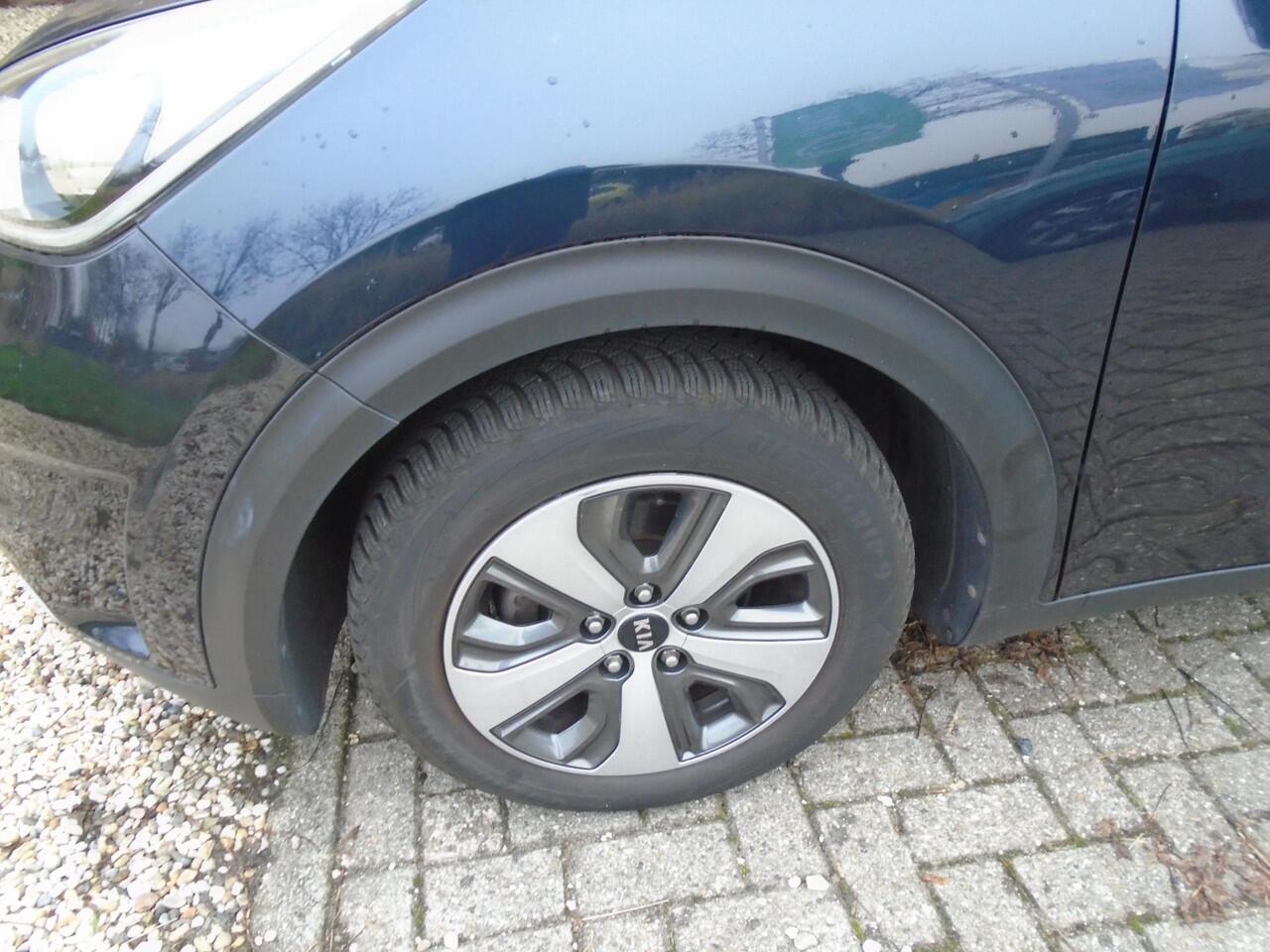 KIA Niro 1.6 GDi Hybrid DynamicLine