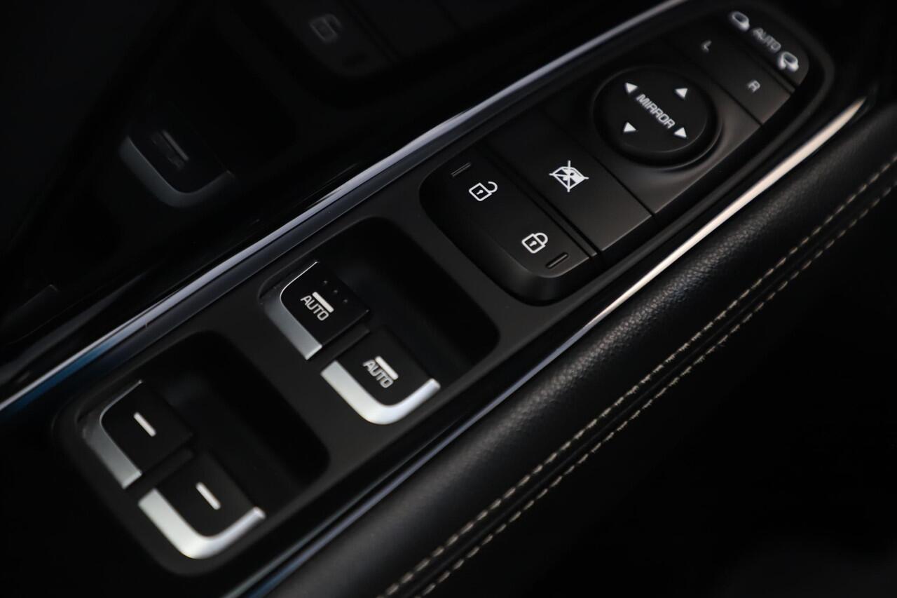 KIA Niro 1.6 GDi Hybrid DynamicLine Automaat Half Leder Navigatie Camera Adaptive Cruise Lane Assist Clima Carplay Android