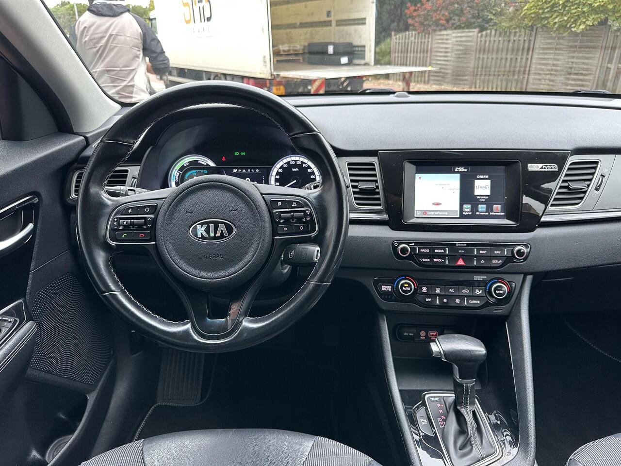 KIA Niro 1.6 GDi Hybrid DynamicLine | Navi | Airco | Lage tellerstand