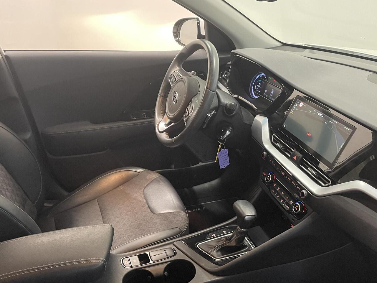 KIA Niro 1.6 GDi Hybrid DynamicLine Navigatie Apple Carplay/Android Auto Camera Parkeersensoren achter Cruise Control Climate Control Lichtmetalen velgen