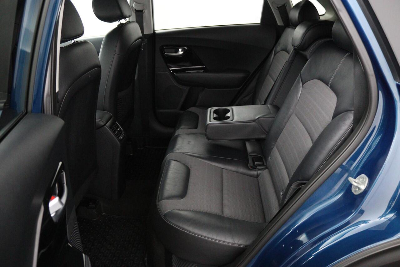 KIA Niro 1.6 GDi Hybrid DynamicLine | Stoel/stuurverwarming | Parkeercamera | Navigatie