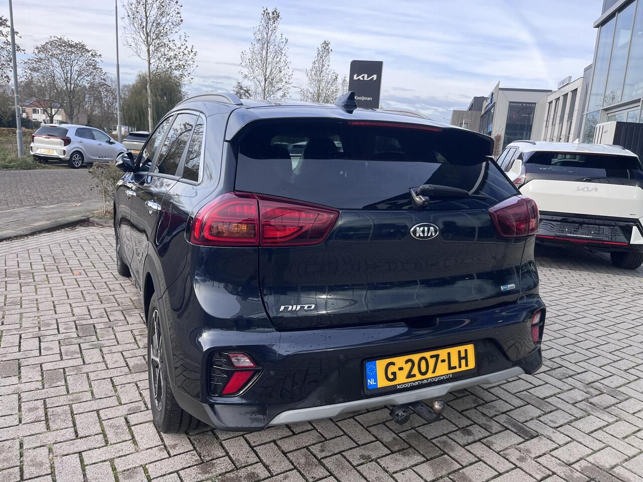 KIA Niro 1.6 GDi Hybrid DynamicPlusLine | Stoel en Stuurverwarming | Trekhaak | LMV | Achteruitrijcamera | PDC