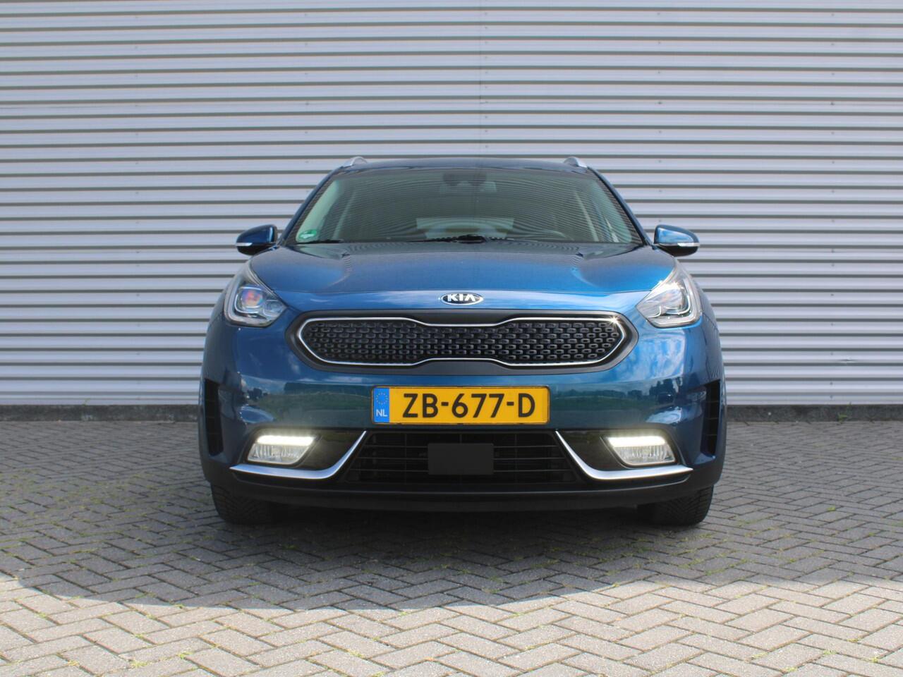 KIA Niro 1.6 GDi Hybrid ExecutiveLine | Trekhaak | Stuur-/stoelverwarming + ventilatie | Camera | Cruise adapt. | 18" LM | Leer | JBL audio |