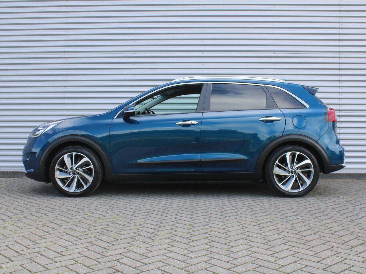 KIA Niro 1.6 GDi Hybrid ExecutiveLine | Trekhaak | Stuur-/stoelverwarming + ventilatie | Camera | Cruise adapt. | 18" LM | Leer | JBL audio |