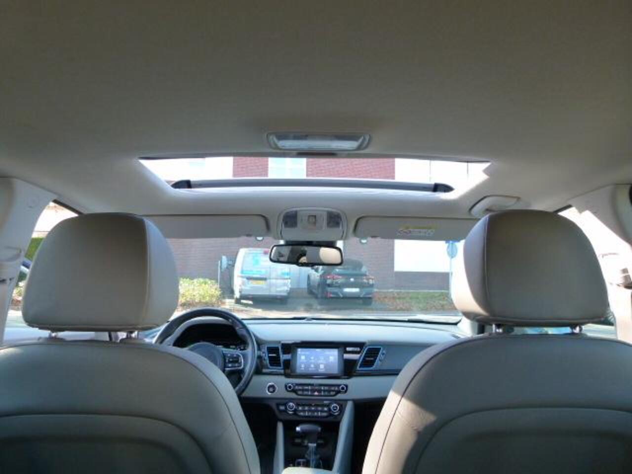 KIA Niro 1.6 GDi PHEV DynamicLine ADAPT CC/CARPLAY/CAMERA