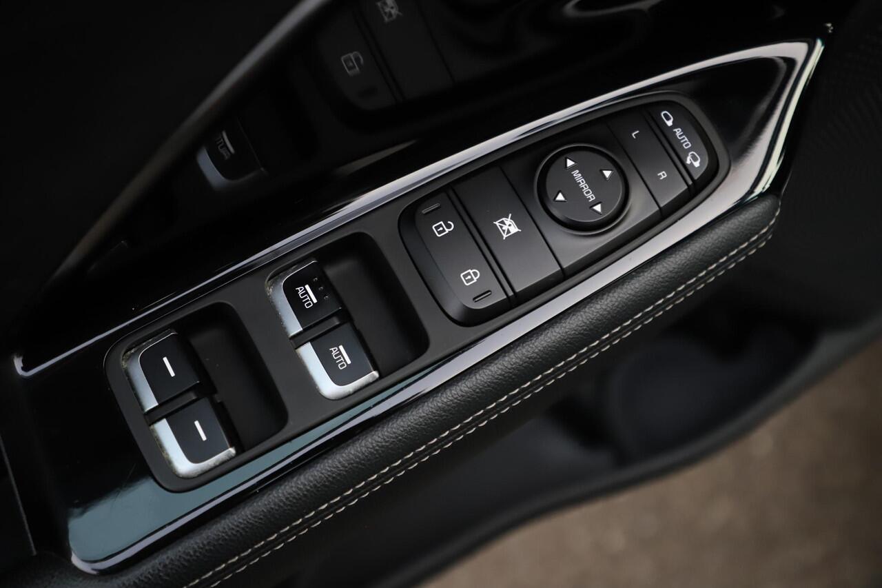 KIA Niro 1.6 GDi Hybrid DynamicLine Half Leder Navigatie Achteruitrijcamera Adaptive Cruise Carplay Android