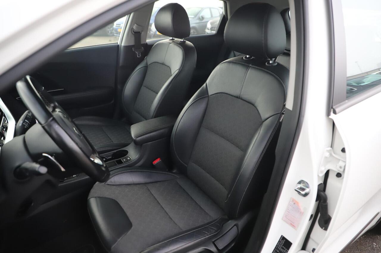 KIA Niro 1.6 GDi Hybrid DynamicLine Half Leder Navigatie Achteruitrijcamera Adaptive Cruise Carplay Android