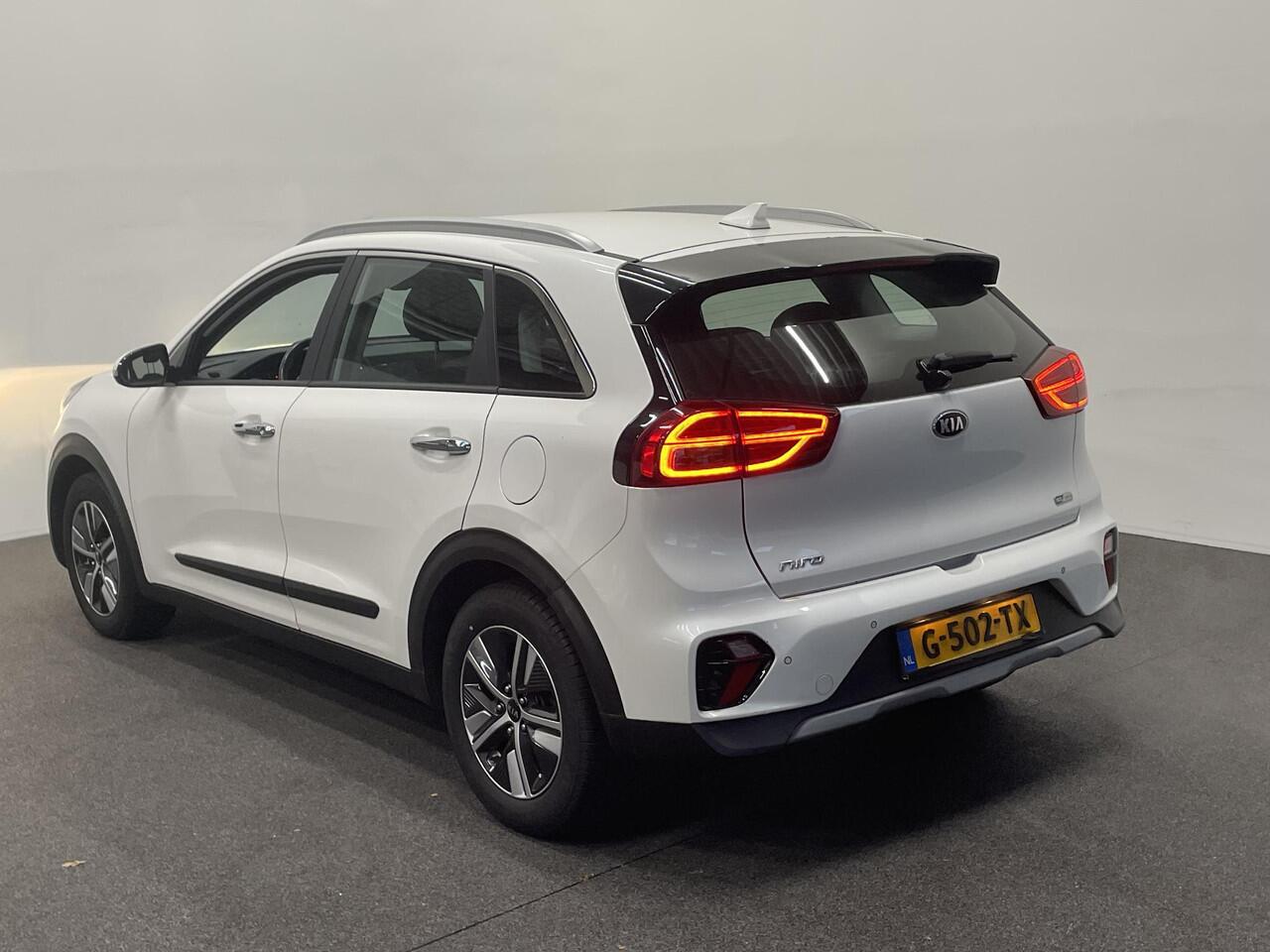 KIA Niro 1.6 GDi Hybrid DynamicLine Navigatie Apple Carplay/Android Auto Camera Parkeersensoren achter Cruise Control Climate Control Lichtmetalen velgen