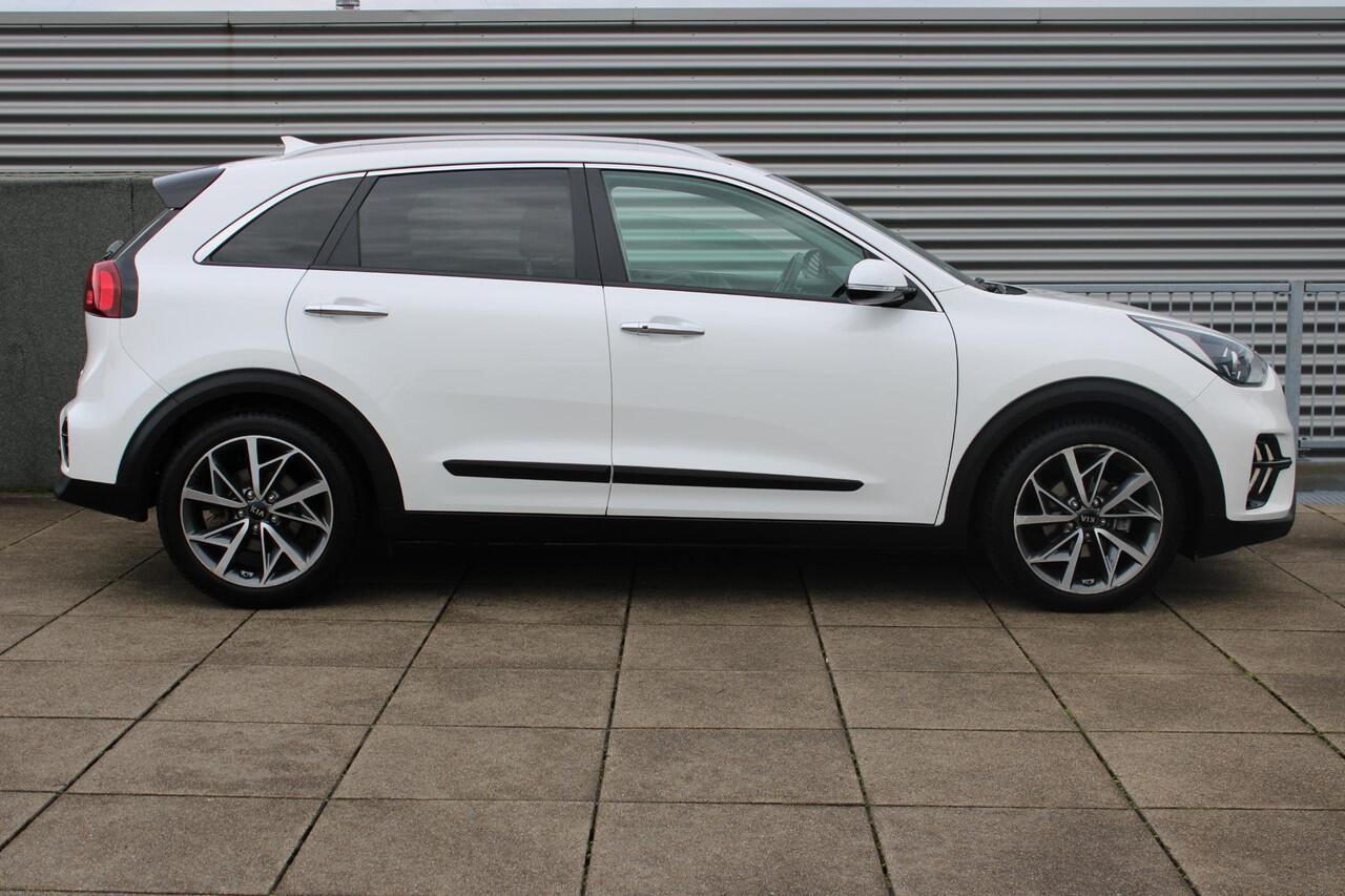 KIA Niro 1.6 GDi Hybrid DynamicPlusLine STOELVERWARMING / TREKHAAK / ALL SEASON BANDEN